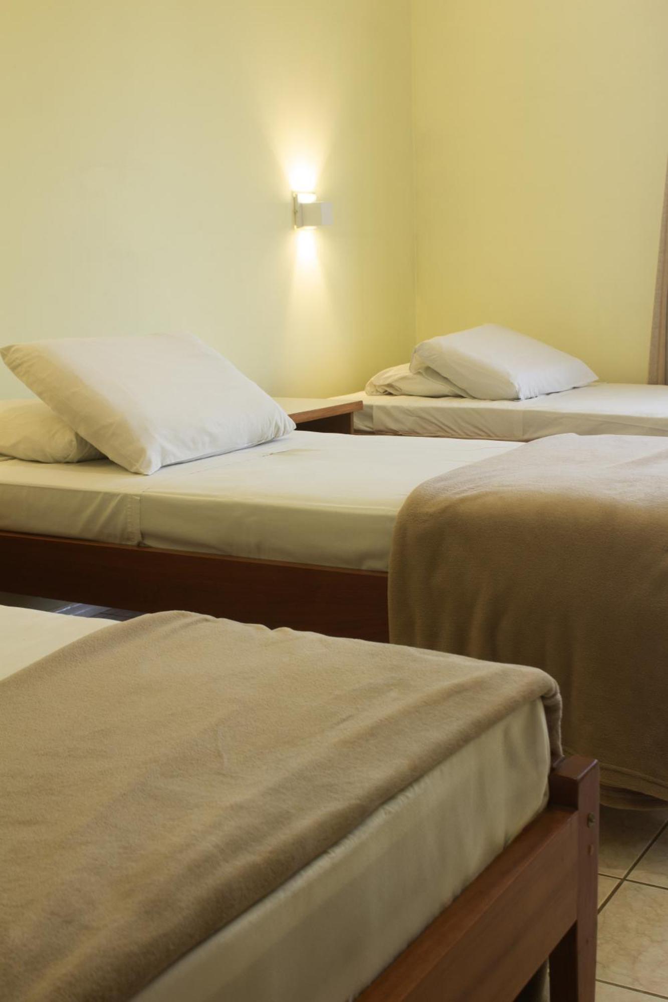 Hotel Cavera Alegrete Eksteriør billede